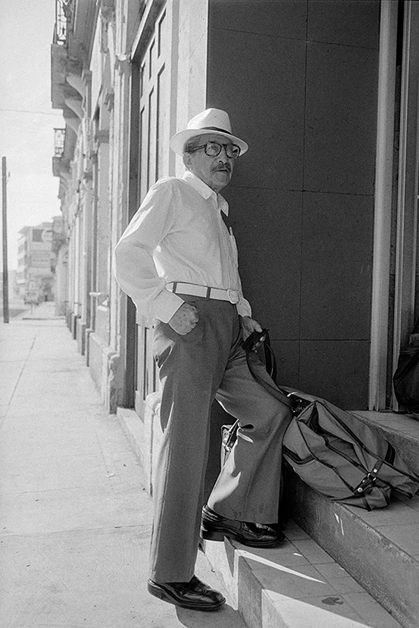 Miguel Serrano.jpg