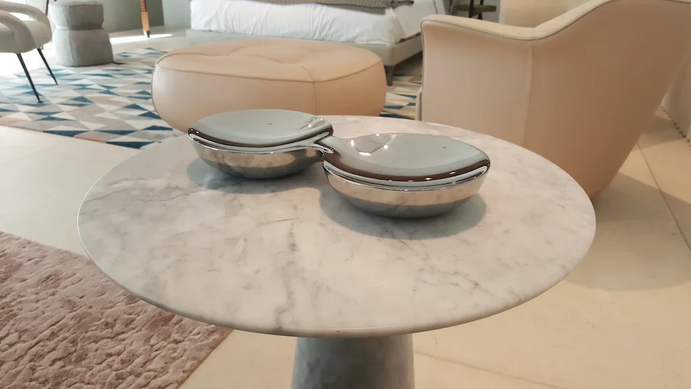 Silver Flowing on marble table 