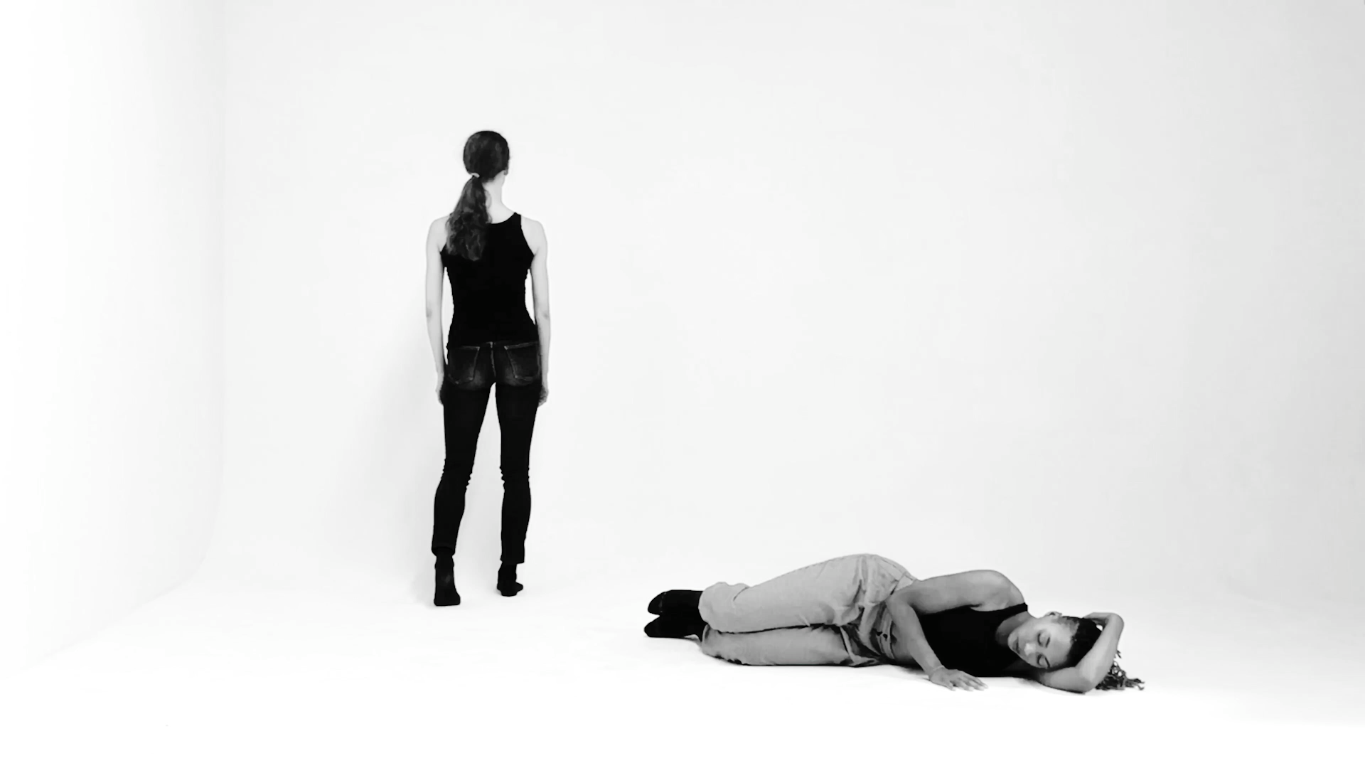 dance_bw_V2F_2019-06-14_09-47-19_000.png