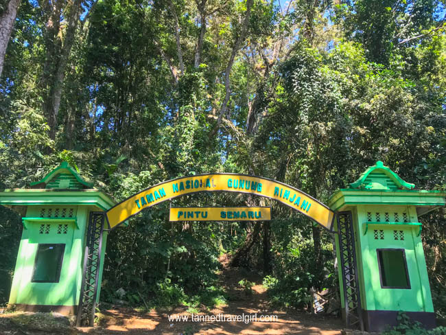senaru entrance gate for trekking to mount rinjani