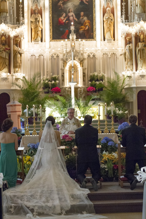 HF-altar-e1428372787293.jpg