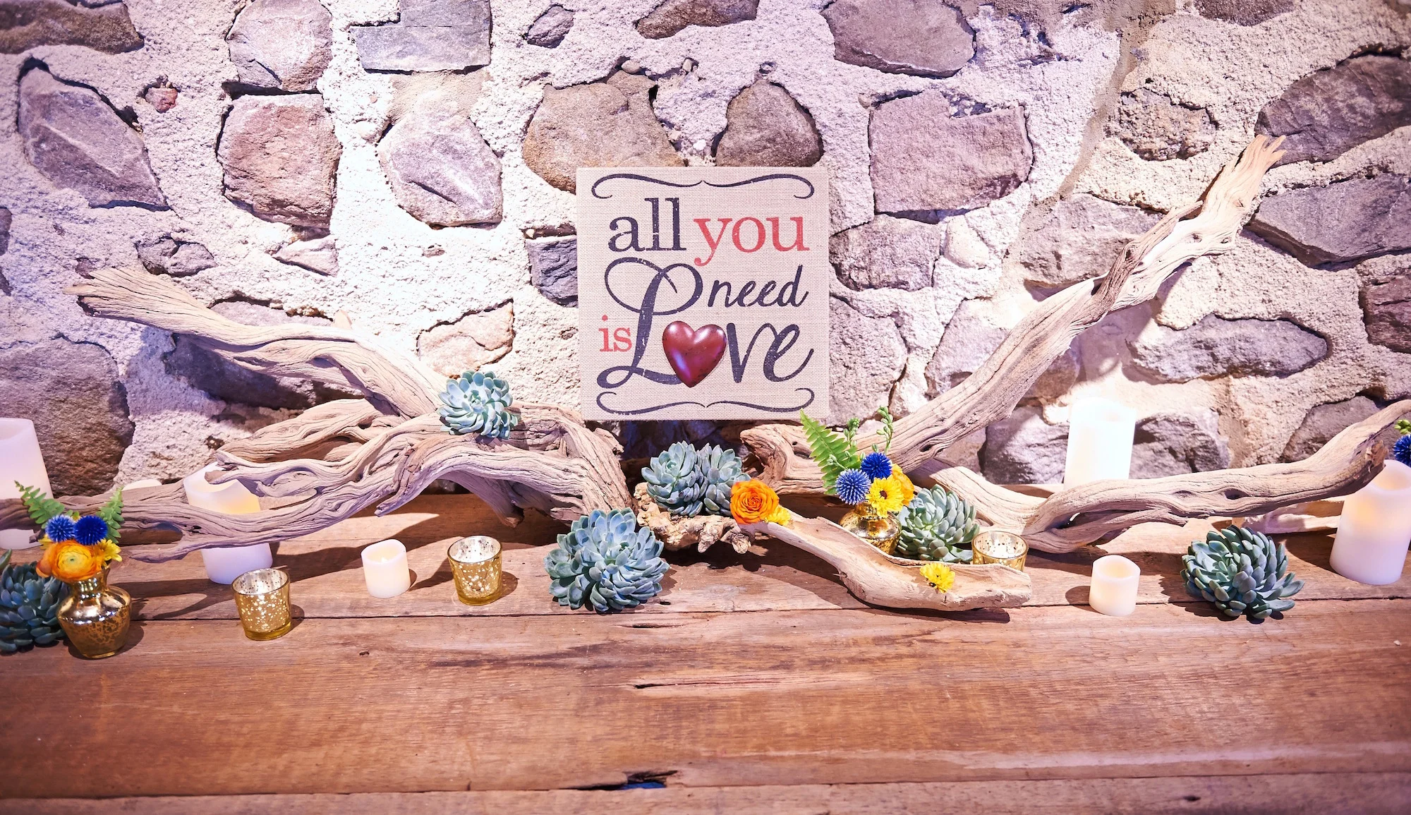 Dover-Farm-Wedding-Placecard-Table.jpg