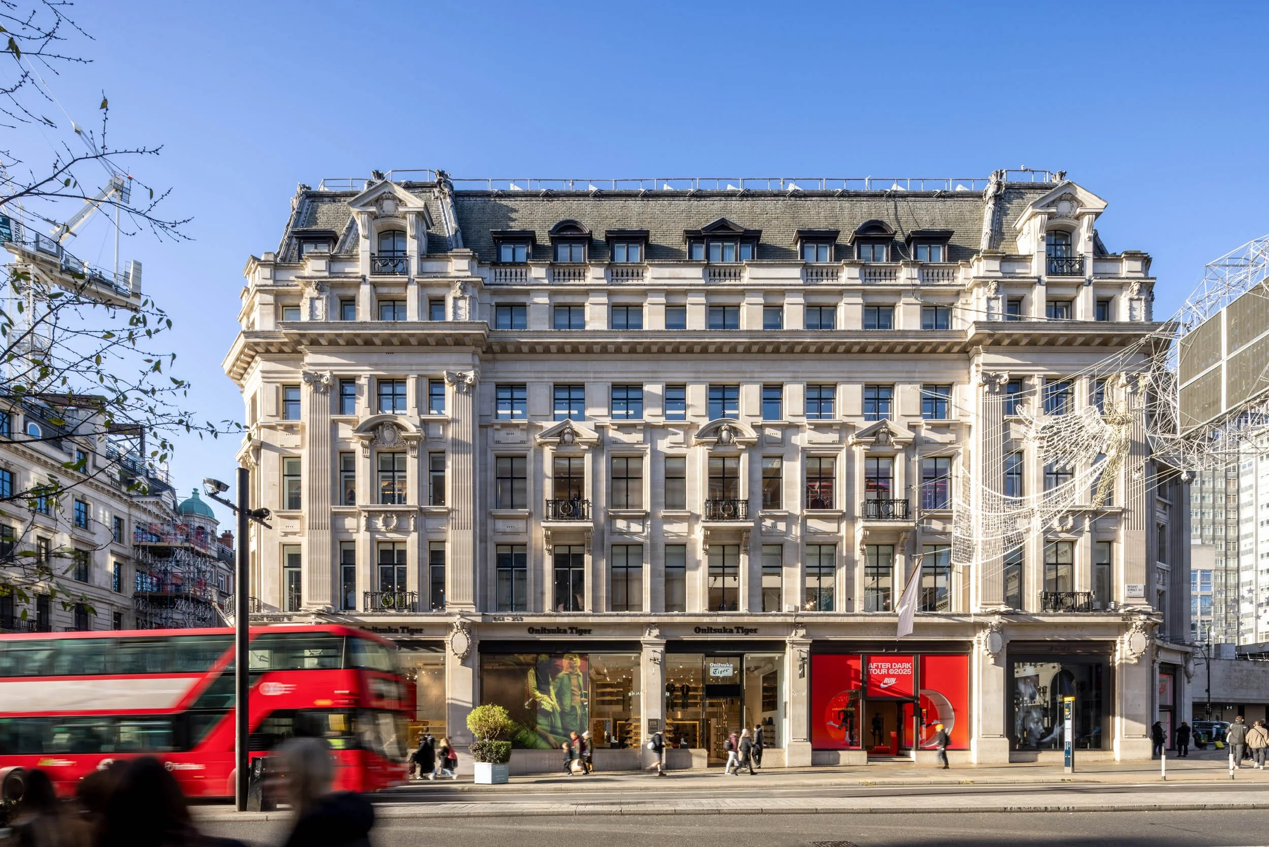 Oxford Circus Max Brook Photography-2.jpg