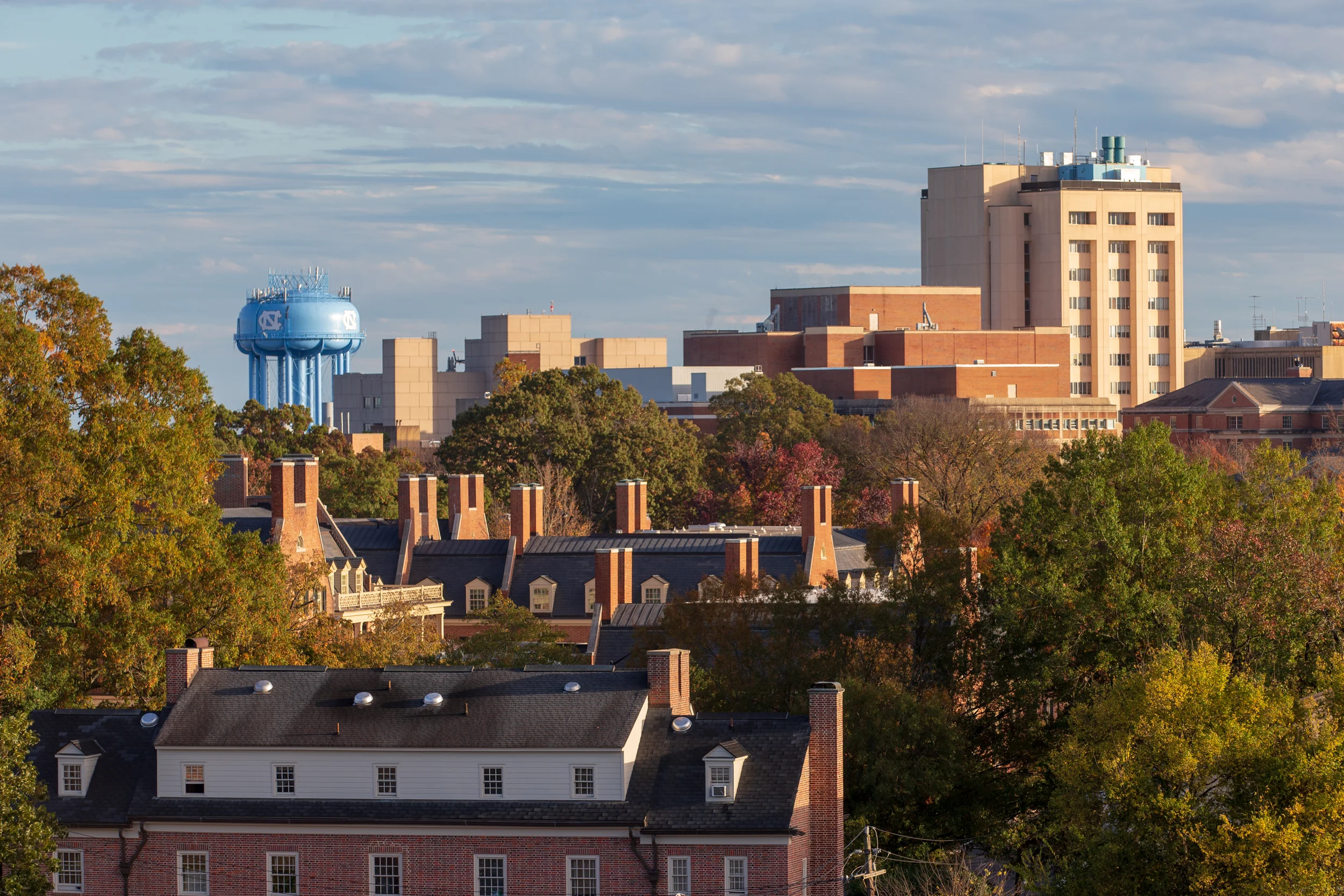 181107_Chapel_Hill_scenes_03.jpg