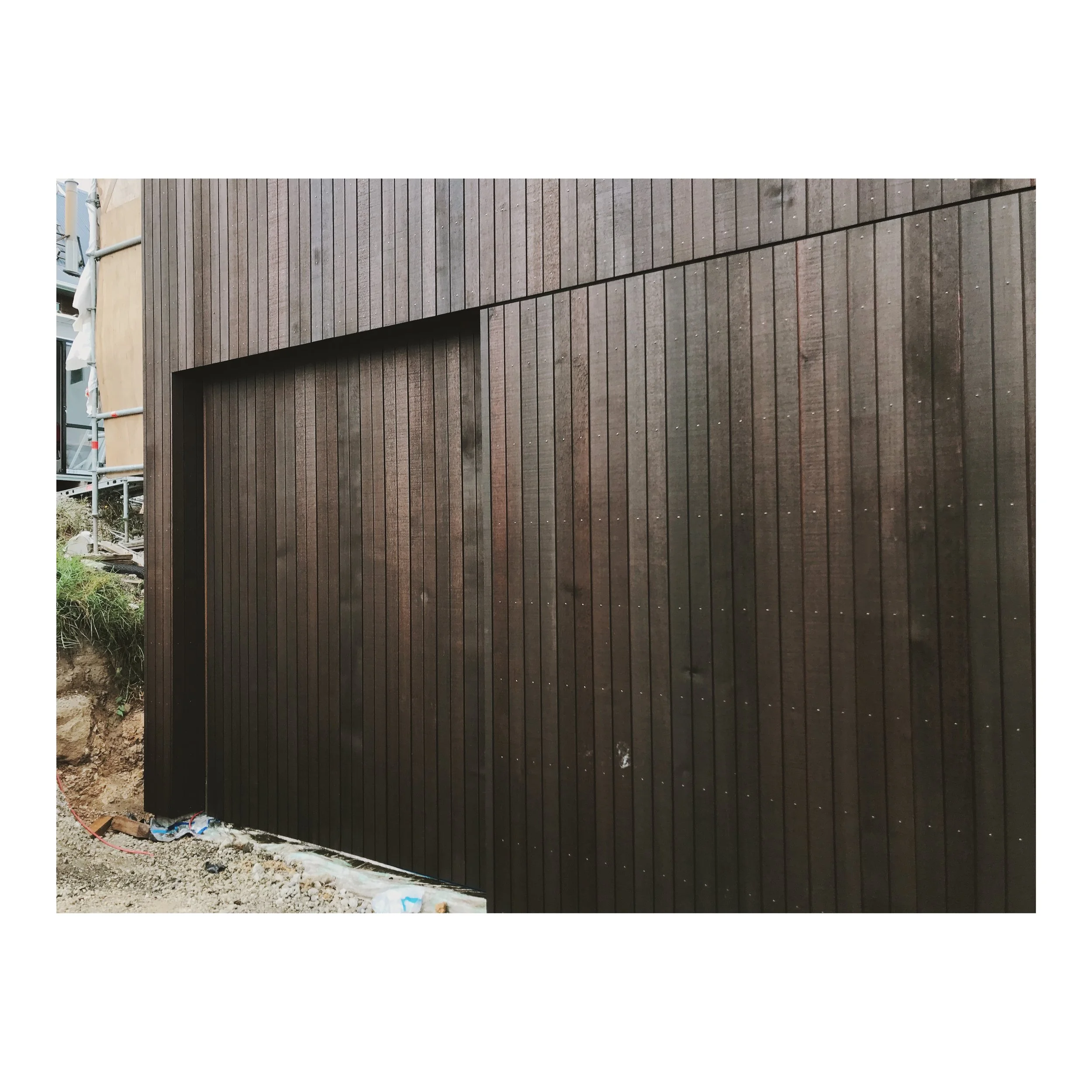 ROSENFELD KIDSON CEDAR   We have chosen a beautiful cedar vertical board in various widths and dark stain