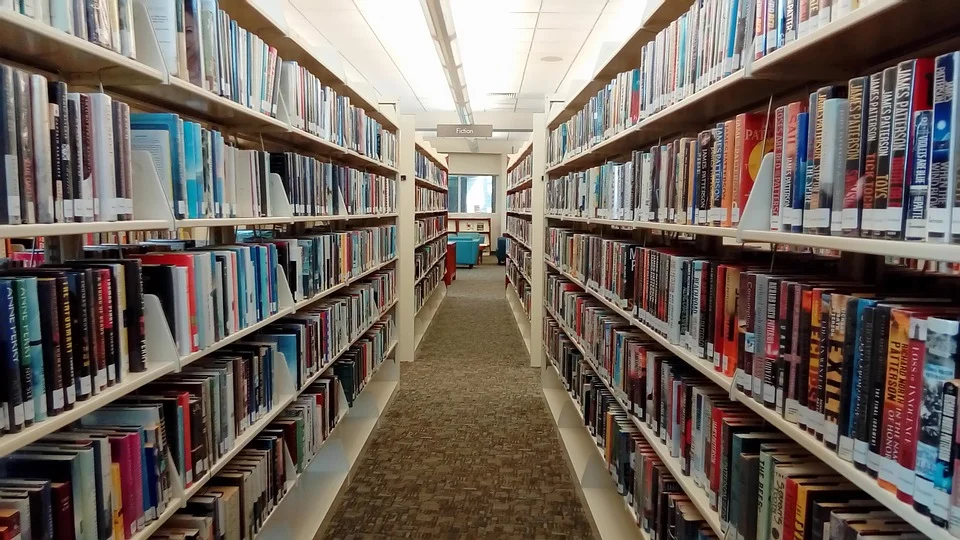 LIBARY.jpg