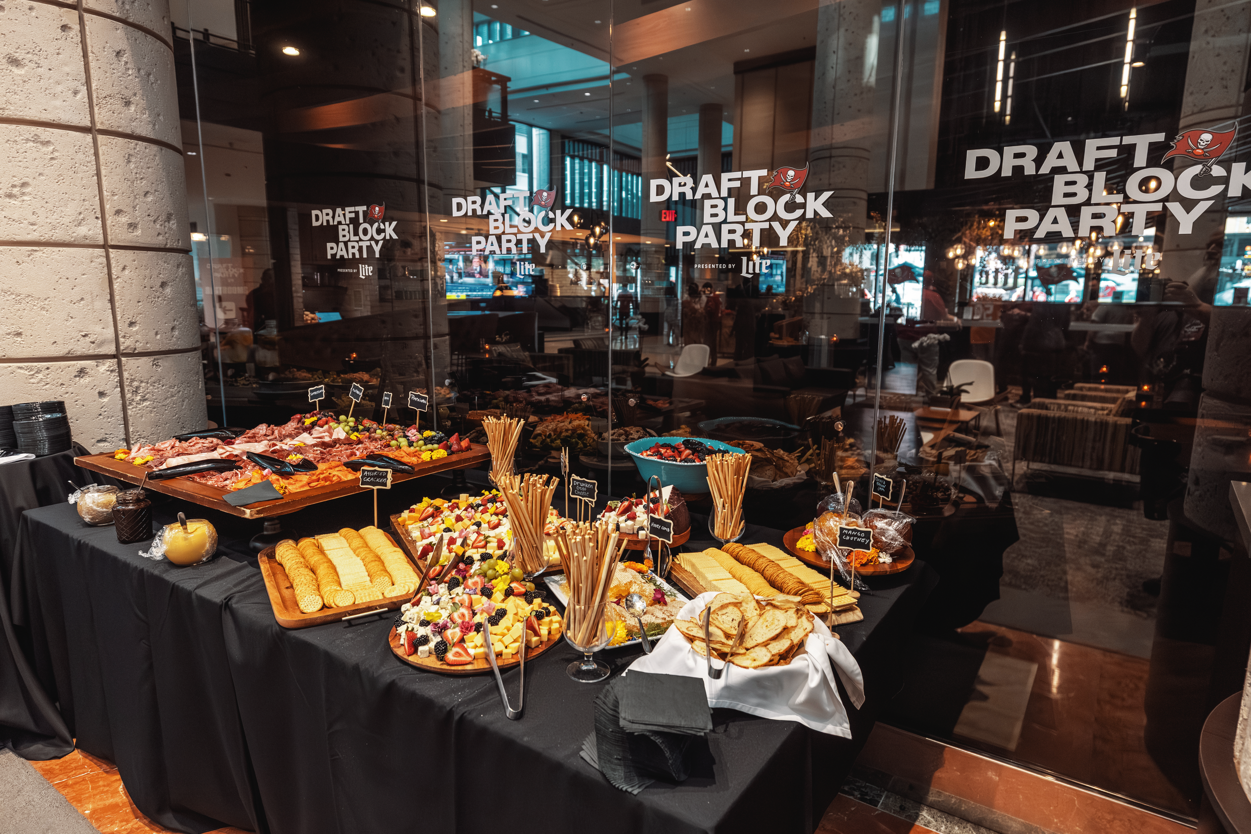 260423_MC_DraftParty_087.png