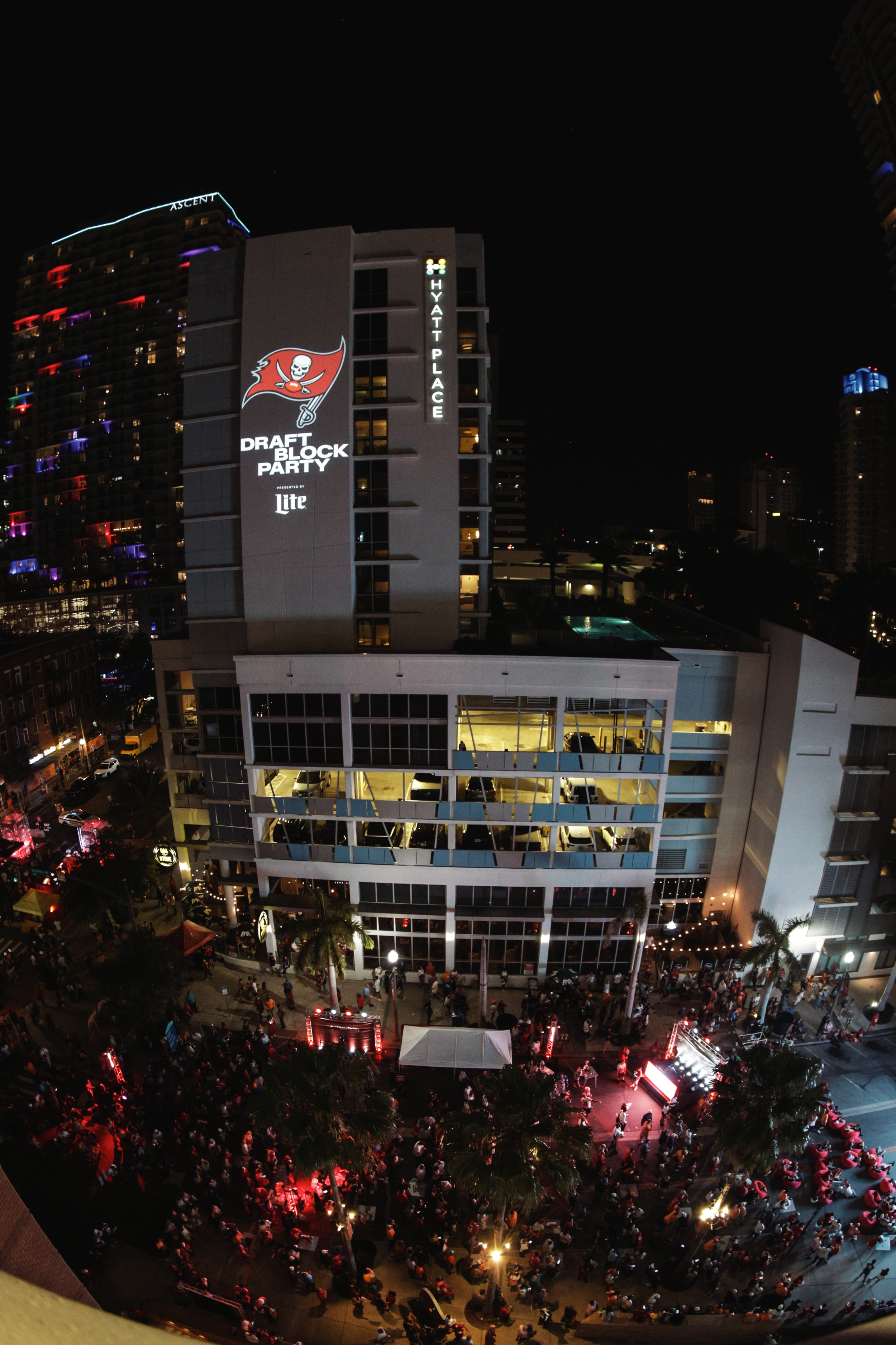 260423_CL_DraftParty_2172.png