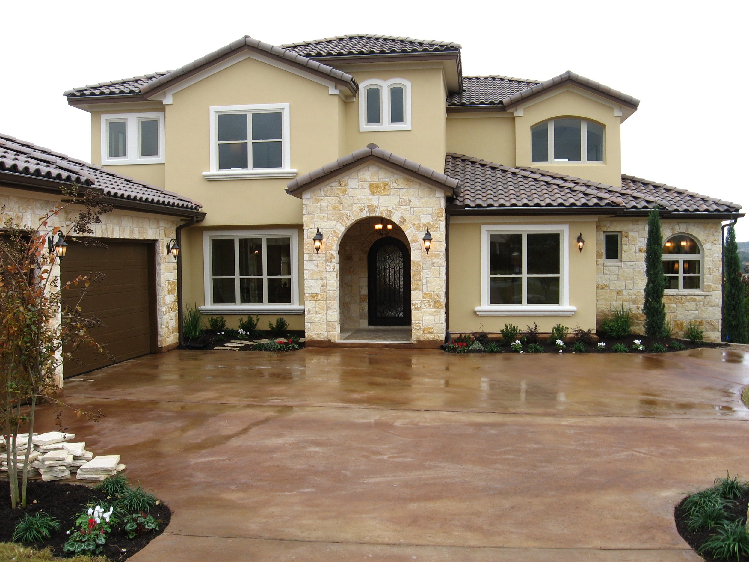 110 - exterior front.JPG