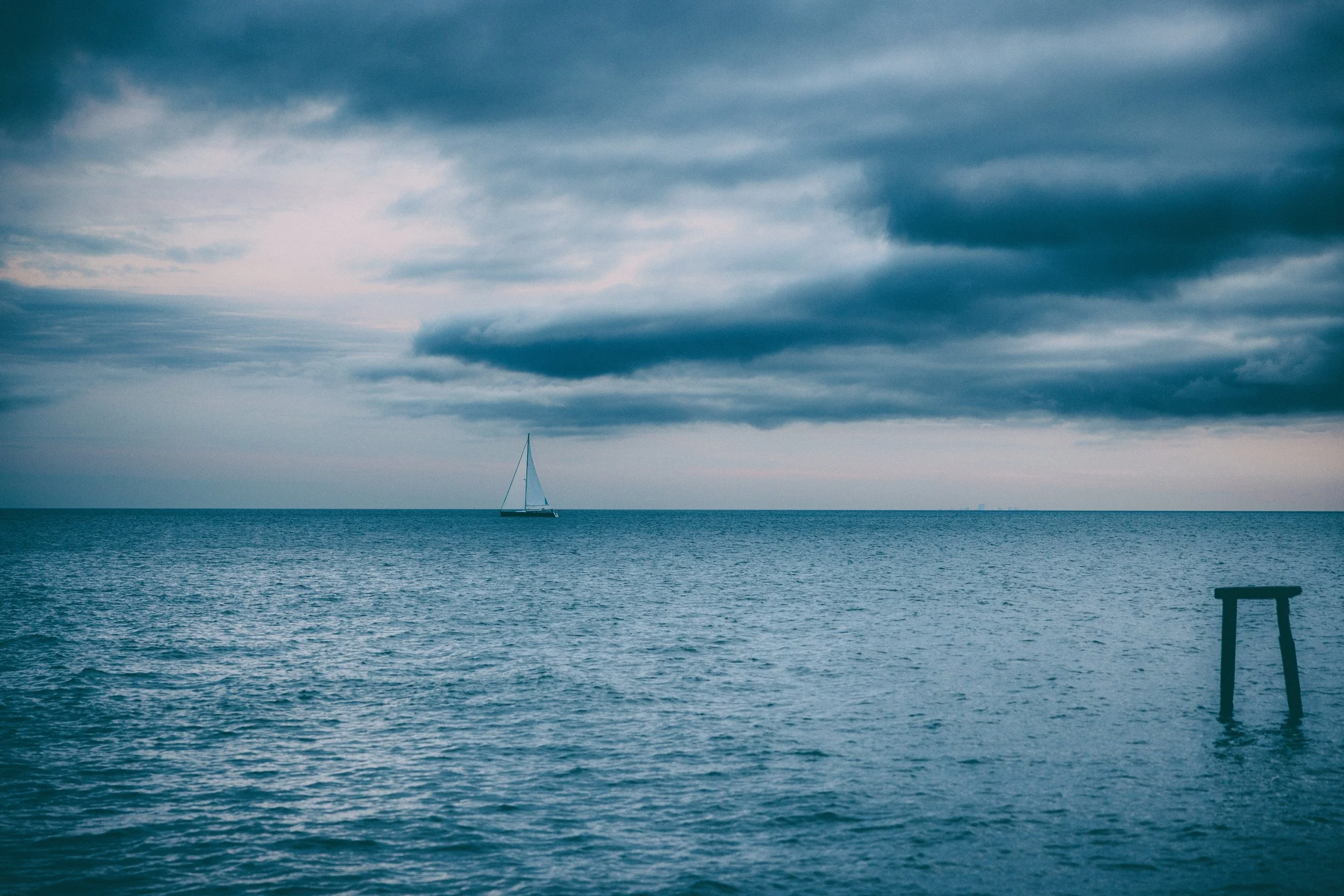 sailboat-8217-2-.jpg
