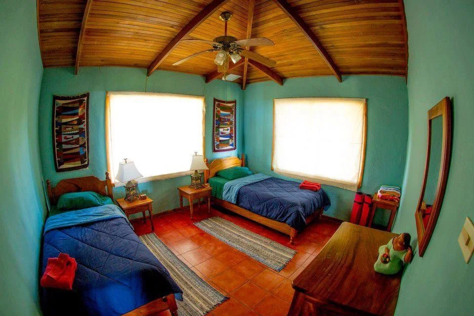 tres amigos - bedroom 3.jpeg
