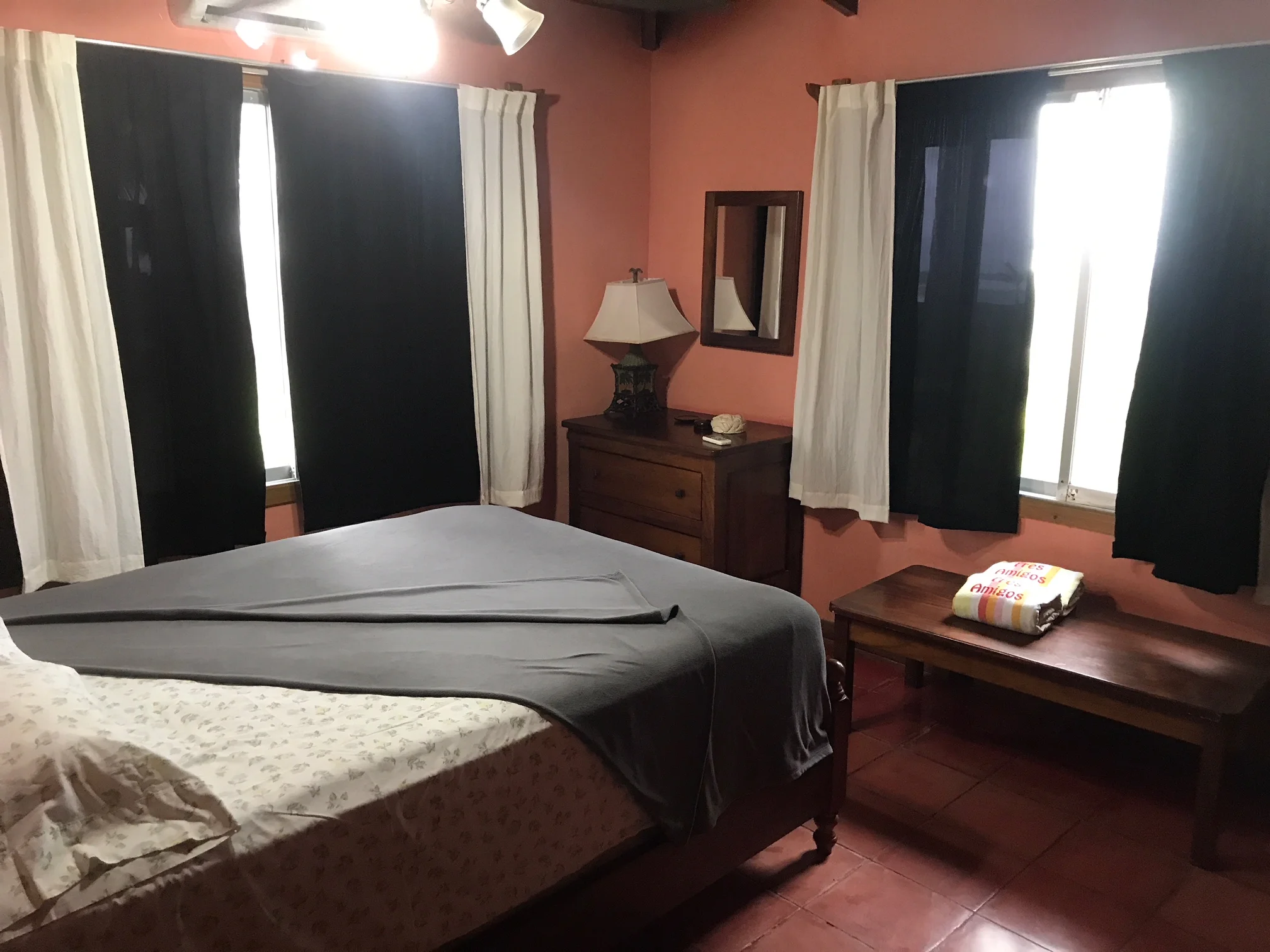 tres amigos - bedroom 4.jpeg