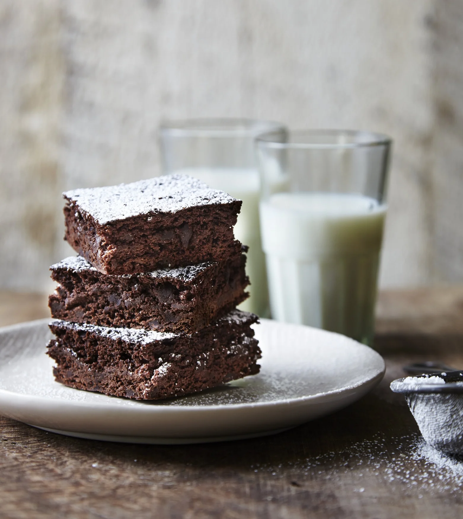 CLGFSCChocolateChipBrownies1.jpg