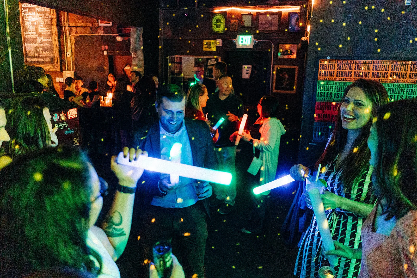 Hillary &amp; Alex: Lost Lake Lounge