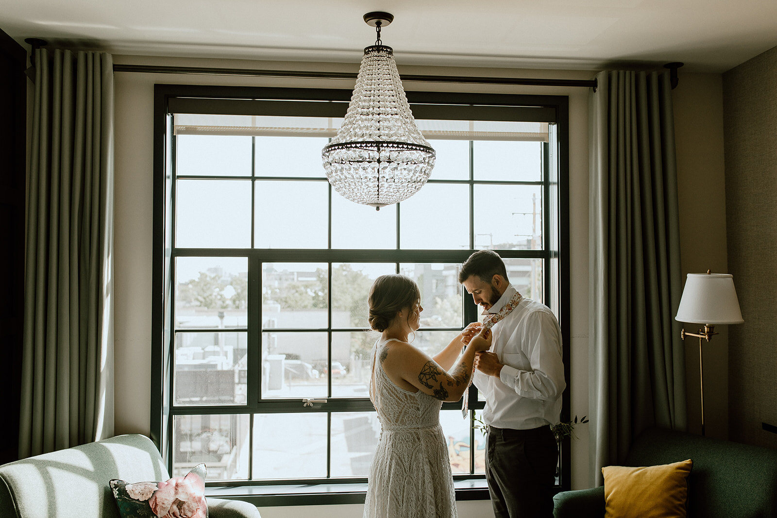 aly-stephen-colorado-denver-the-relm-wedding-reception-mountain-first-look-rocky-mountain-state-park-emily-battles-photography- 33_websize.jpg