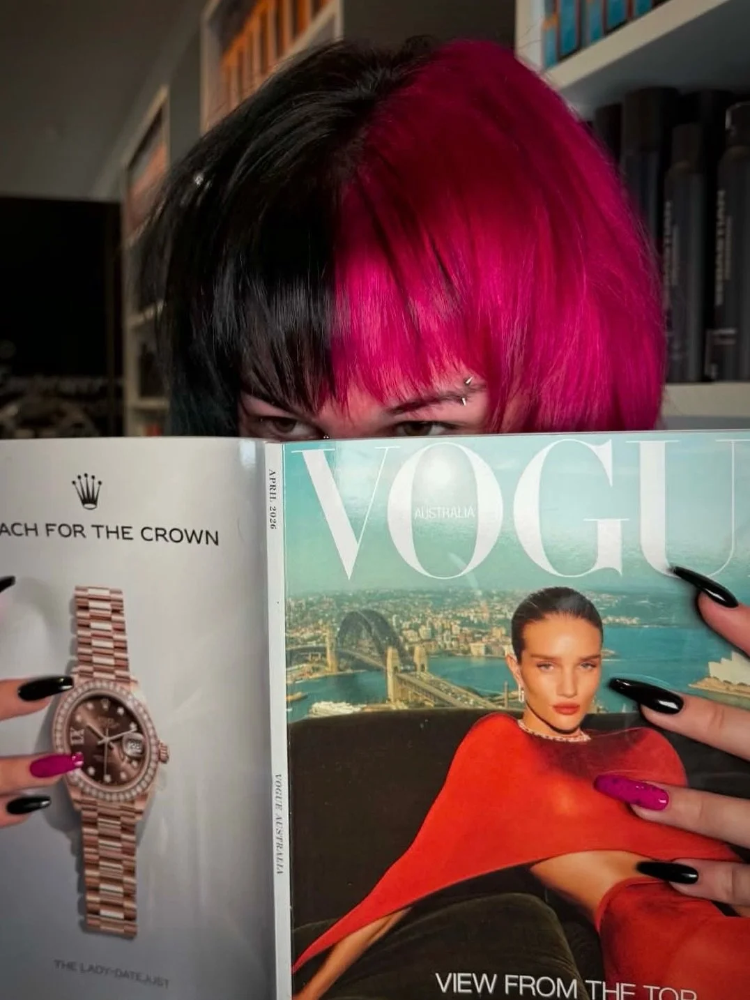 The coolest split dye 🩷🖤

Created by @robyn_silverscissors 

Swipe for the before ➡️

#silverscissors #silverscissorssalon #splitdye #pinkhair #vogue