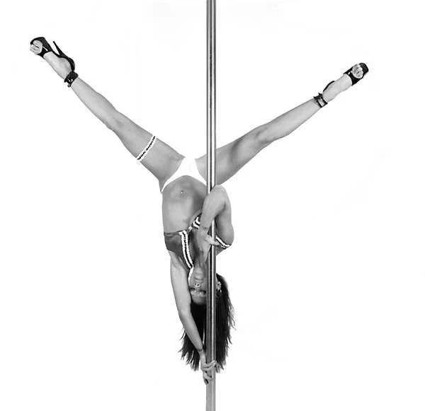 pole-dancing-pixierose.jpg