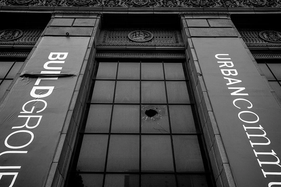 Broken Window_H4A0062-1 WEBSITE.jpg
