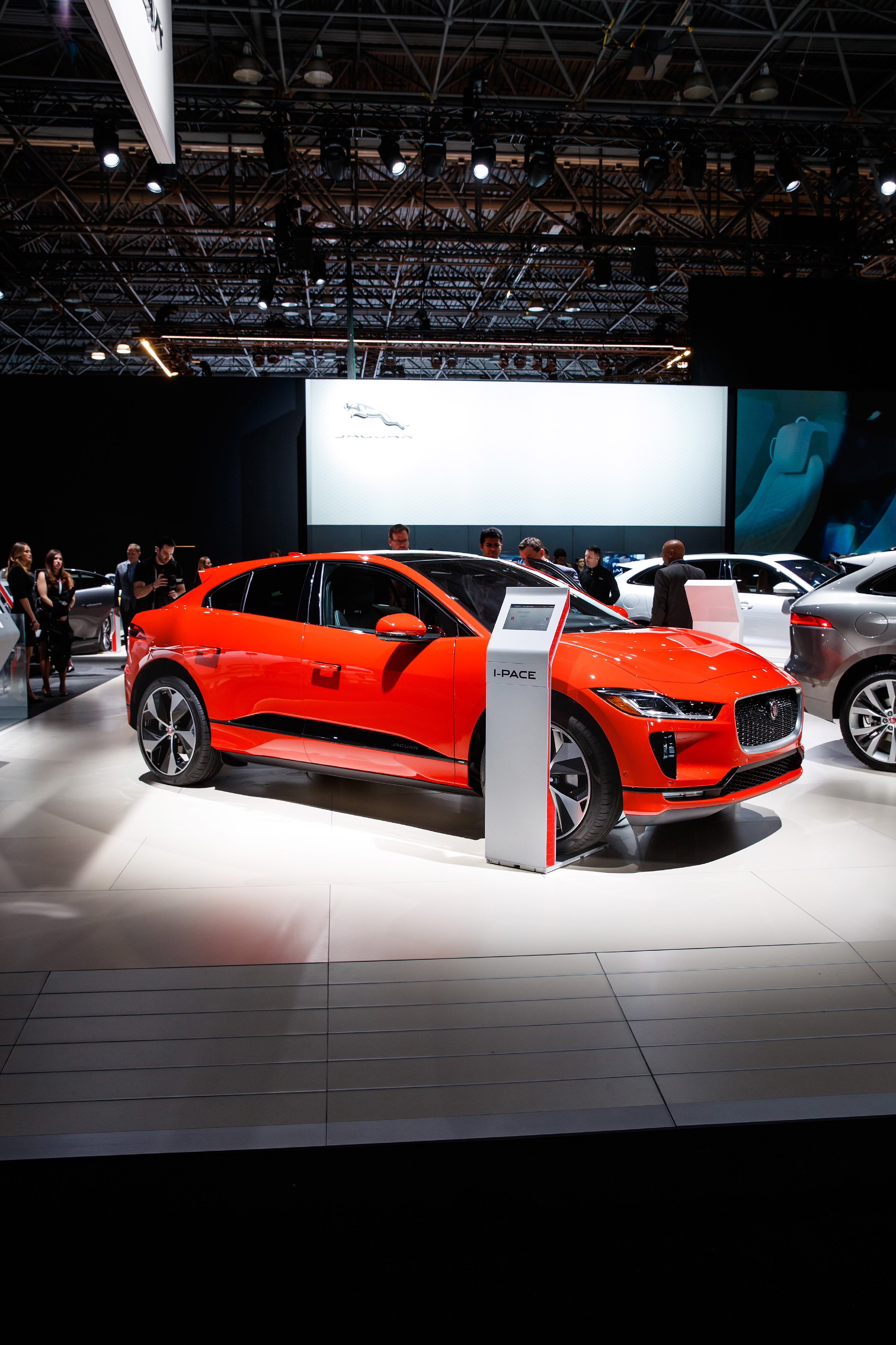 JLR_NYIAS_2018_029.JPG