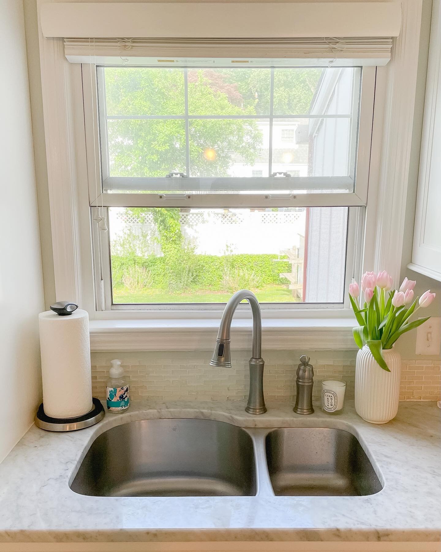 This is the only zen spot in my house right now and I staged this photo. 
-
We&rsquo;ve been in our new home for one week and it&rsquo;s been a whirlwind. My ability to get projects done is limited to fifteen minute increments and if I can muster pos