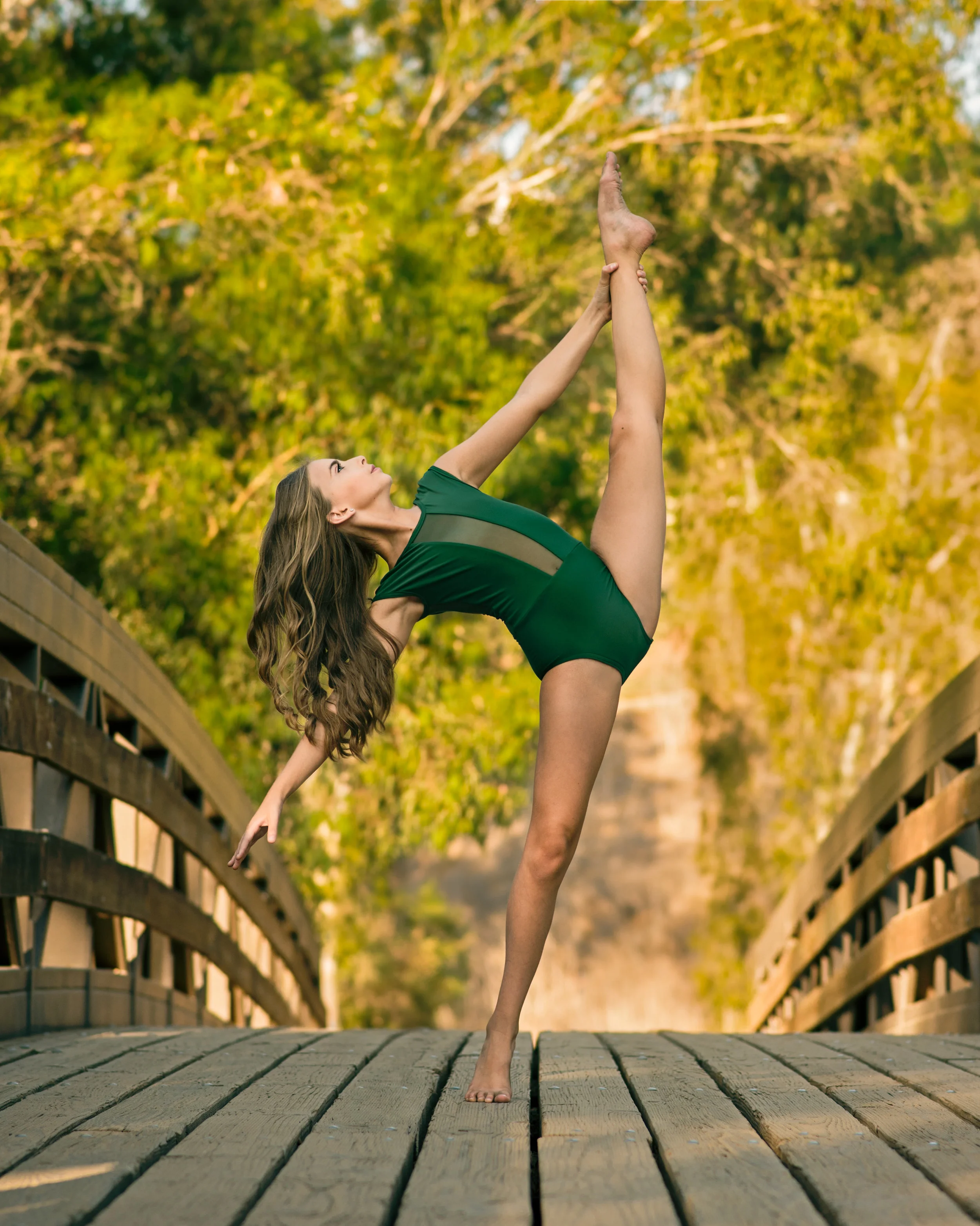 33605 CAROLINE HUNTER FRONT.jpg