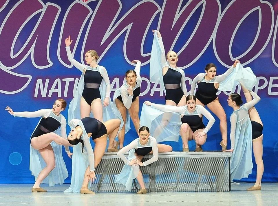 CAIR818 Air Modified Lauren leo 73322 with seperate cape shrug.JPG