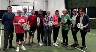 Pickleball+pic+players+large+group.webp