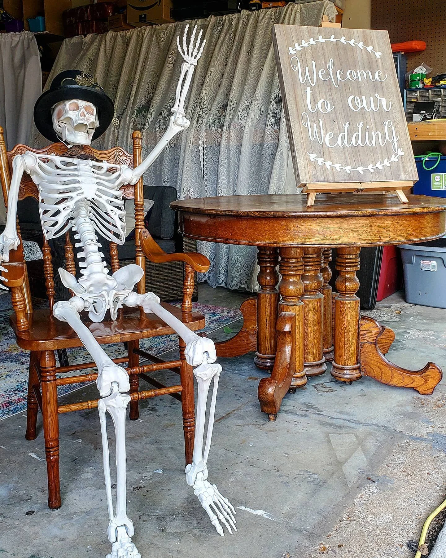 Till death...

Happy to be able celebrate and serve at the Sebek/Burnside Wedding!!

Congrats you crazy kids.

Book us for your wedding at www.trucknorrisstl.com 

See ya soon

#stl #stlfood #stlfoodie #stlfoodies #stlouis #stlouisfood #stlouisfoodie