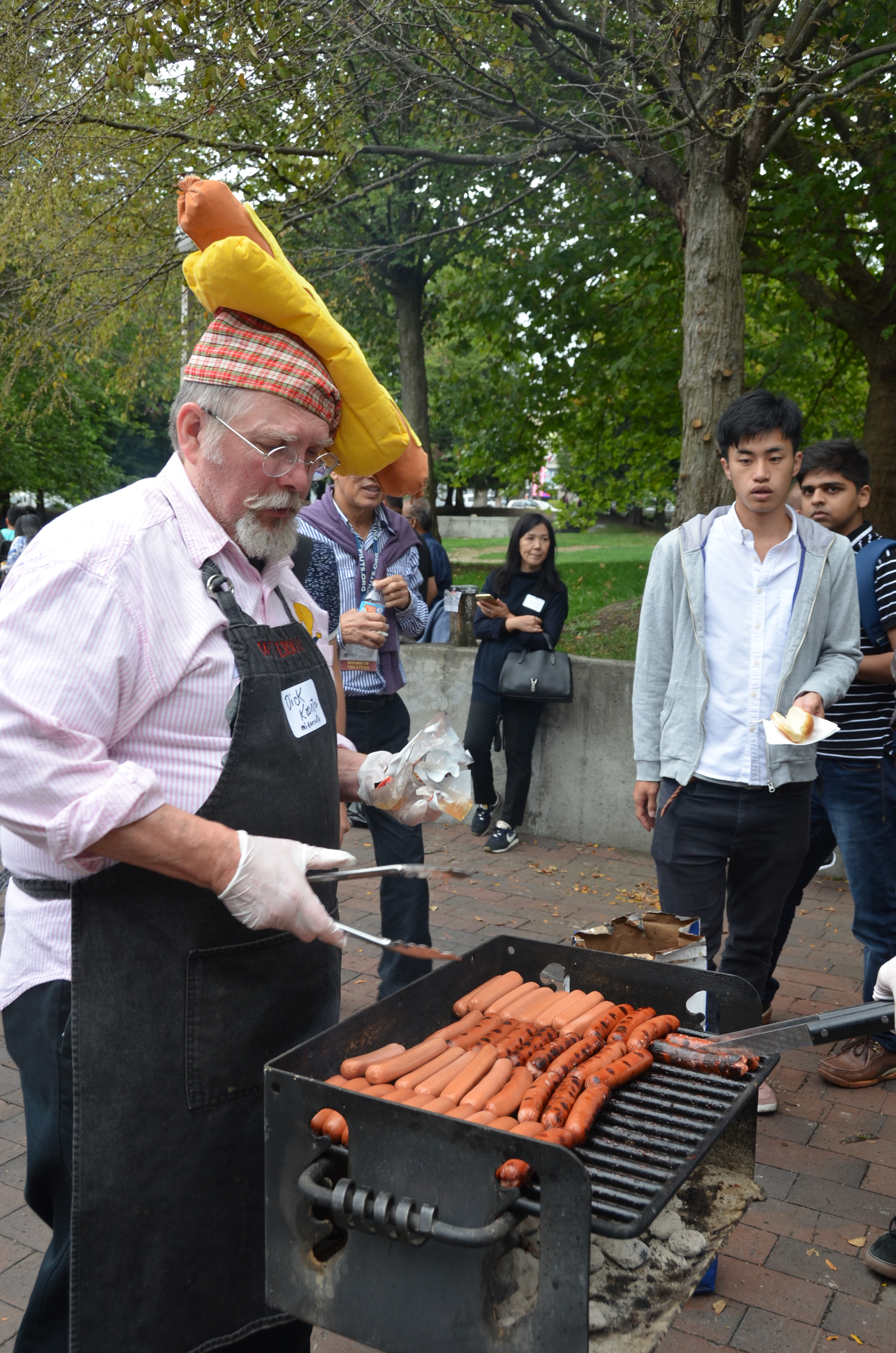 Community BBQ 1.JPG