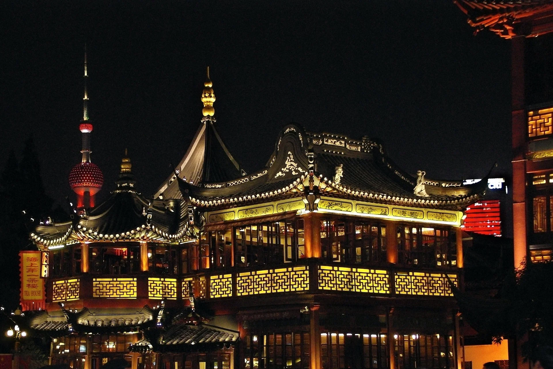 china-1115526_1920.jpg