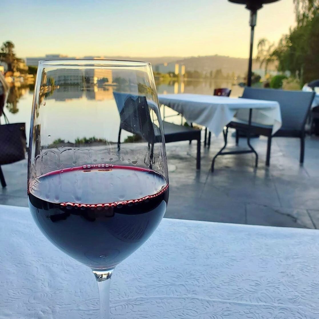 &ldquo;Waterfront view, mellow vibe and simply a gorgeous evening to be dining outside. Tables spaced far apart and heat lamps for those cooler nights. Try the spicy seafood chowder... a perfect companion to red wine.&rdquo; #repost @wistful_cali_wan