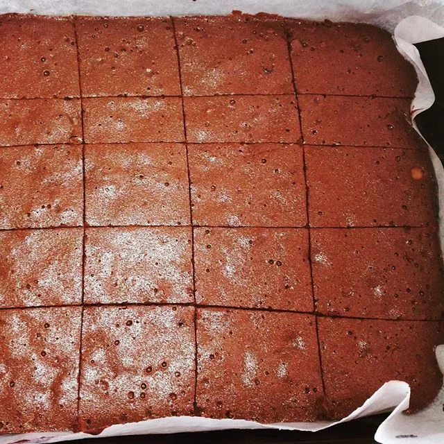 Lucky group tonight! Check out Jodie&rsquo;s treat, it&rsquo;s gluten free, using coconut sugar, extra chocolate chip brownie, with organic eggs, coco powered &amp; coconut oil! Yummy! 🙏🏼
There are 3 places still available for tonight restorative y