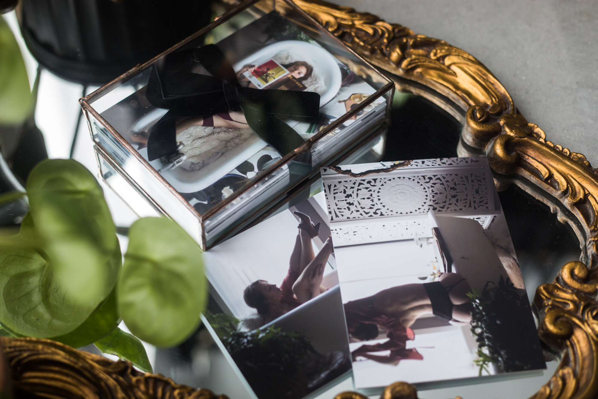 PRODUCT SPOTLIGHT - Heirloom Glass Box | Kansas City Boudoir Photographer