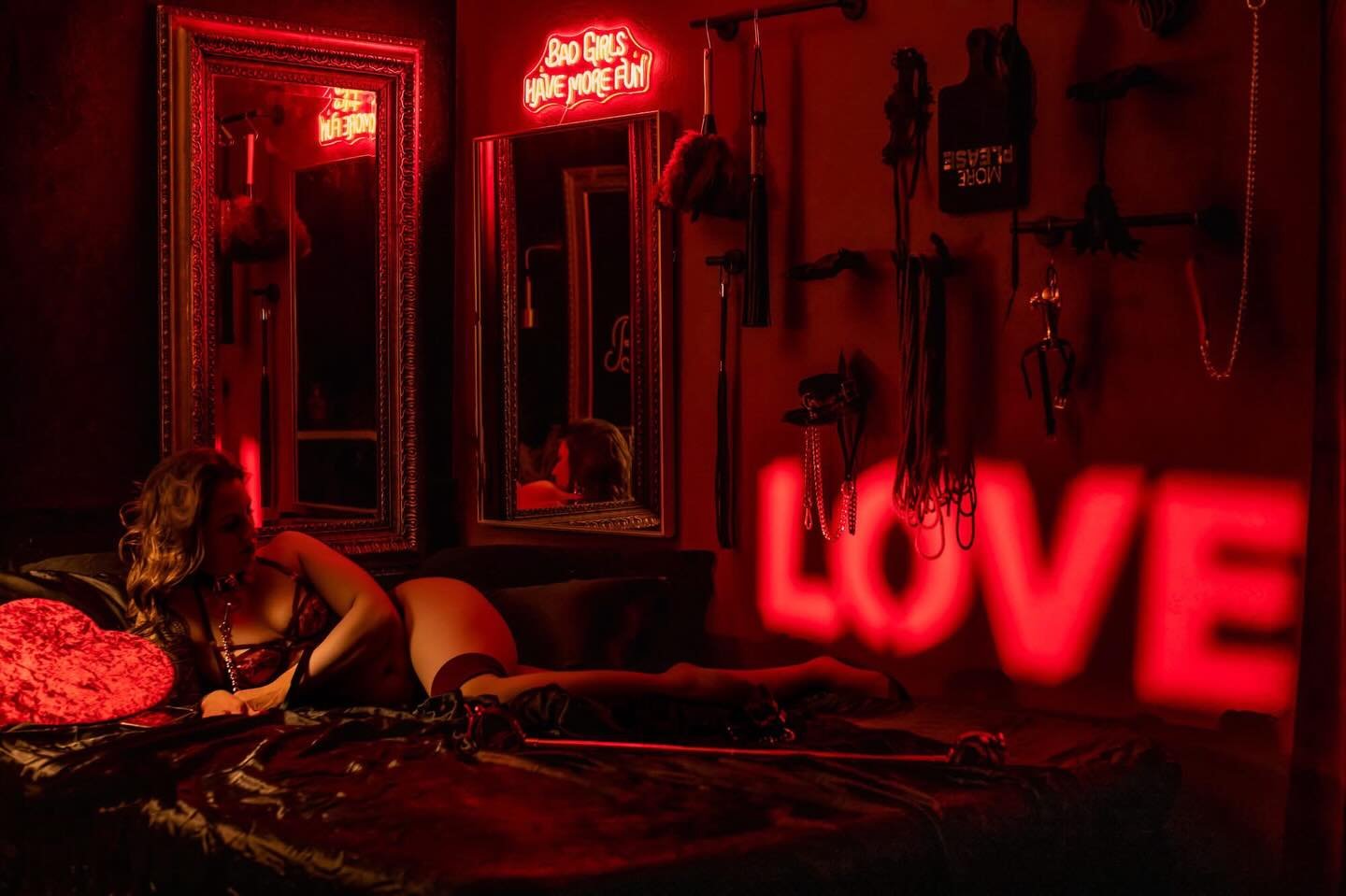 February check-in&hellip; 💌

Love Letters Minis are calling and I need to know 👀

Where do we stand with love?
💕 Making out with your person
🔥 Taking yourself on a confidence date
😈 Unbothered. Untamed. Anti-Valentine energy

No wrong answers. J