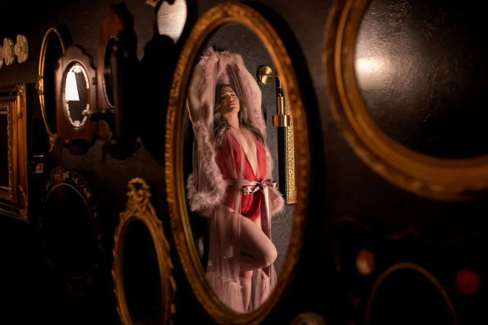 Real talk&hellip; how many times have you said &ldquo;I&rsquo;ll do it when&hellip;&rdquo;

When I lose the weight
When I feel more confident
When life slows down a little
When I finally feel ready

And somehow&hellip; that time never comes.

Because