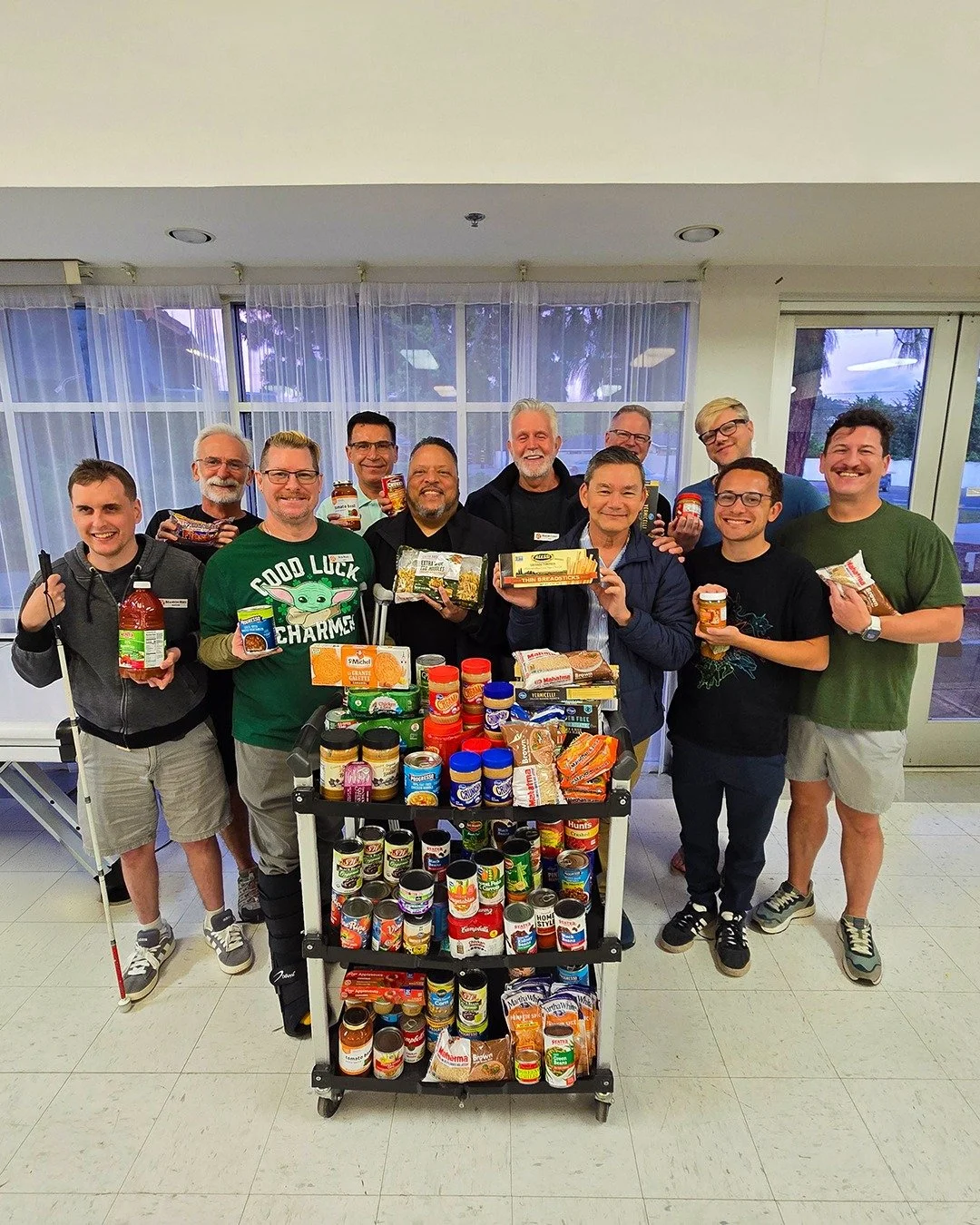 The members of MenAlive have been collecting canned goods as part of our 25 Acts of Kindness in celebration of our 25th Anniversary year.

Thanks to the generosity of our chorus members, we&rsquo;re excited to donate these items to @grandmashouseofho
