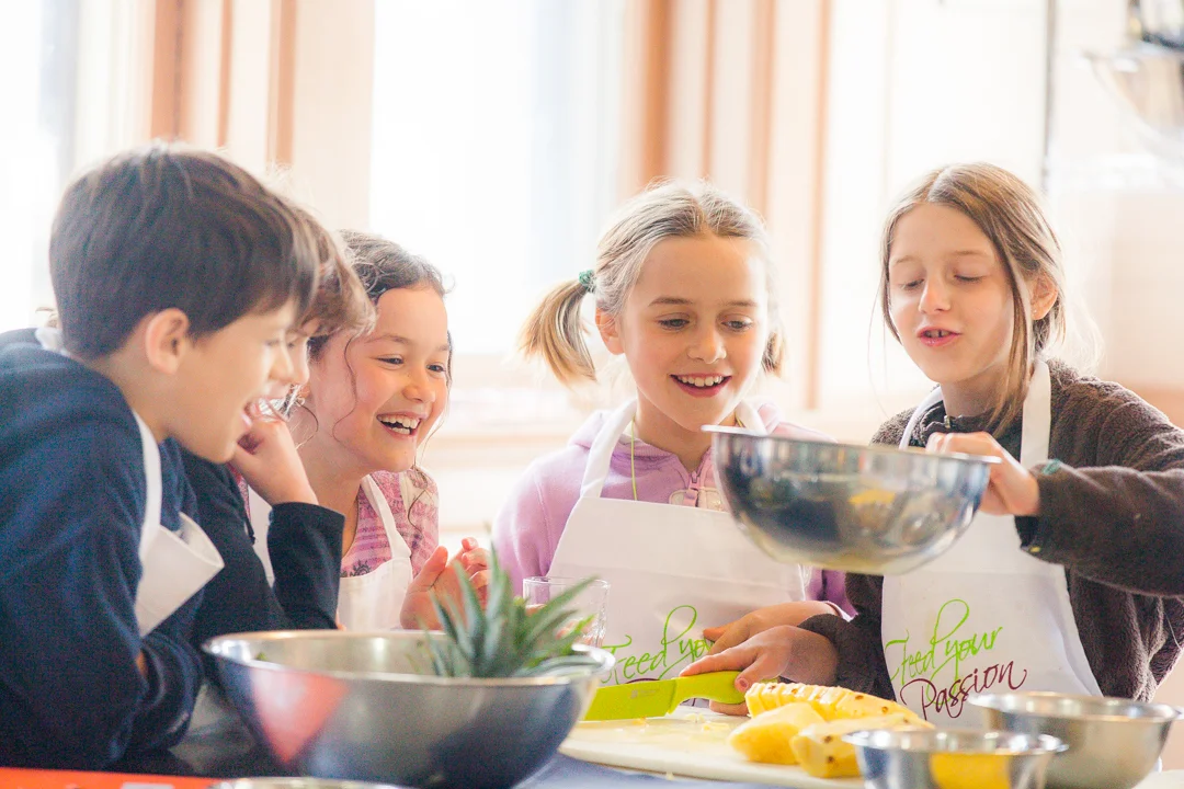 kids_cooking.jpg