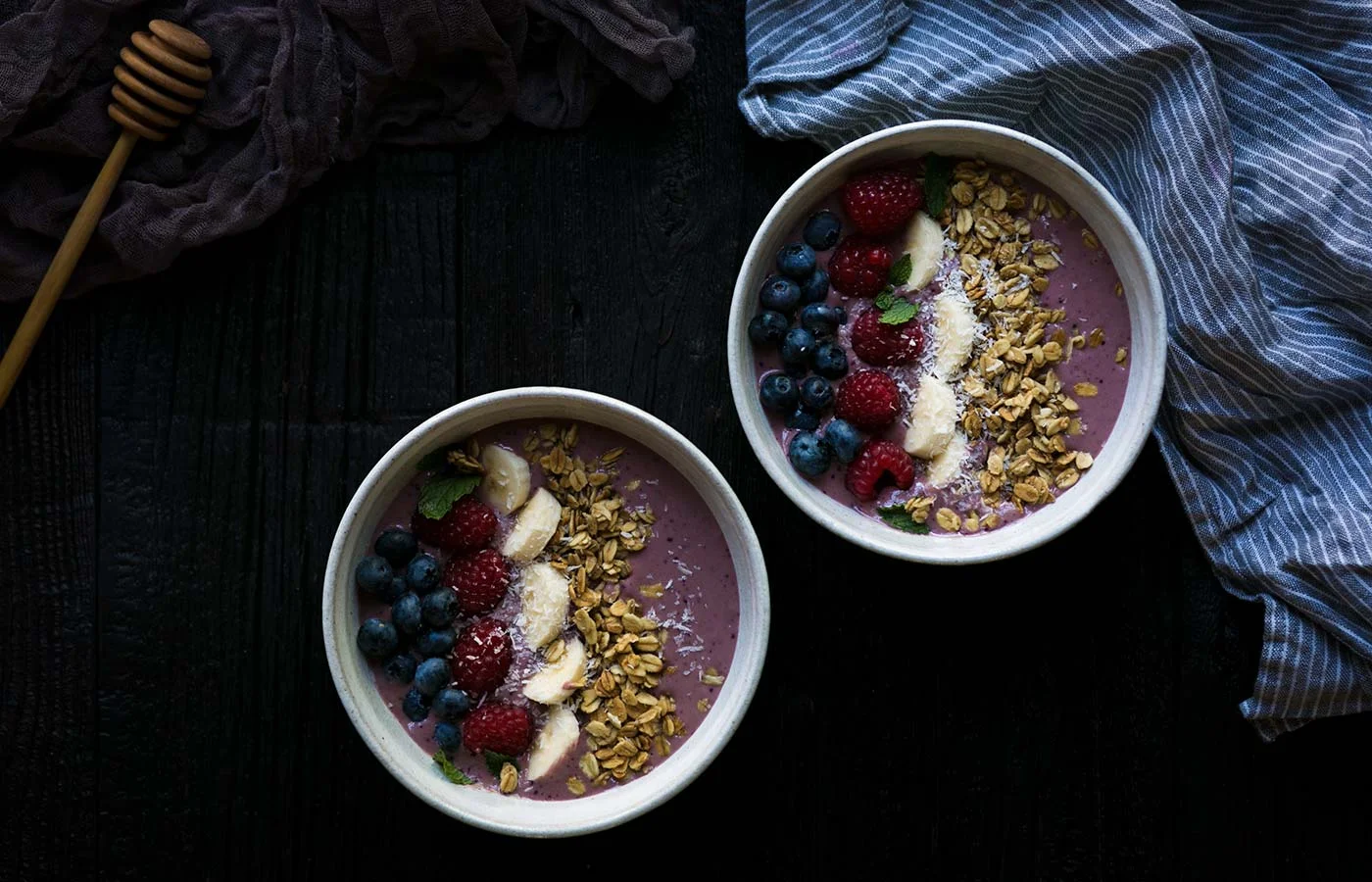 Savory-Simple-Recipe-Acai-Granola-Smoothie-Bowl_11.jpg