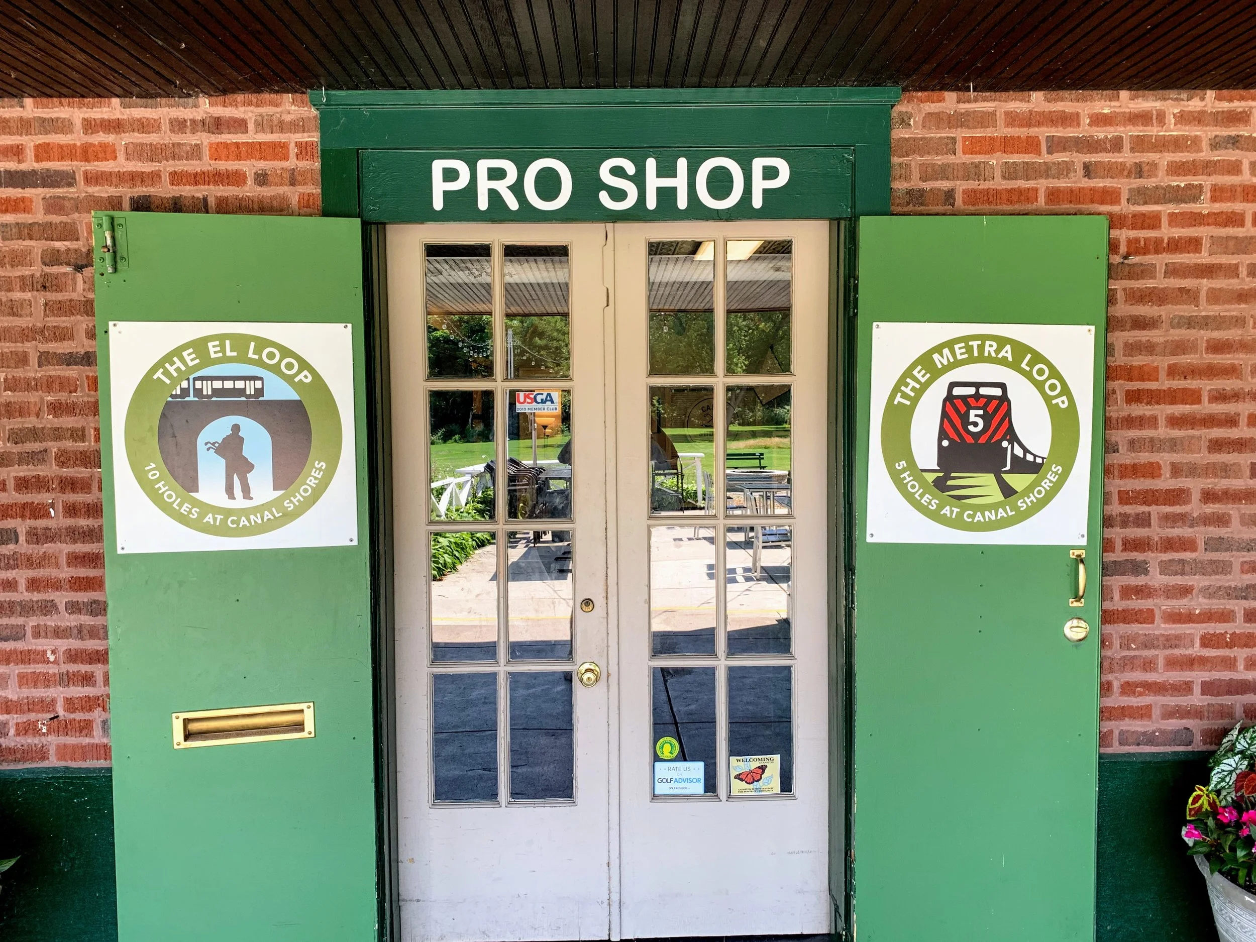 Canal Shores Golf Course offers 5- and 10-hole playing options in addition to the standard 18.