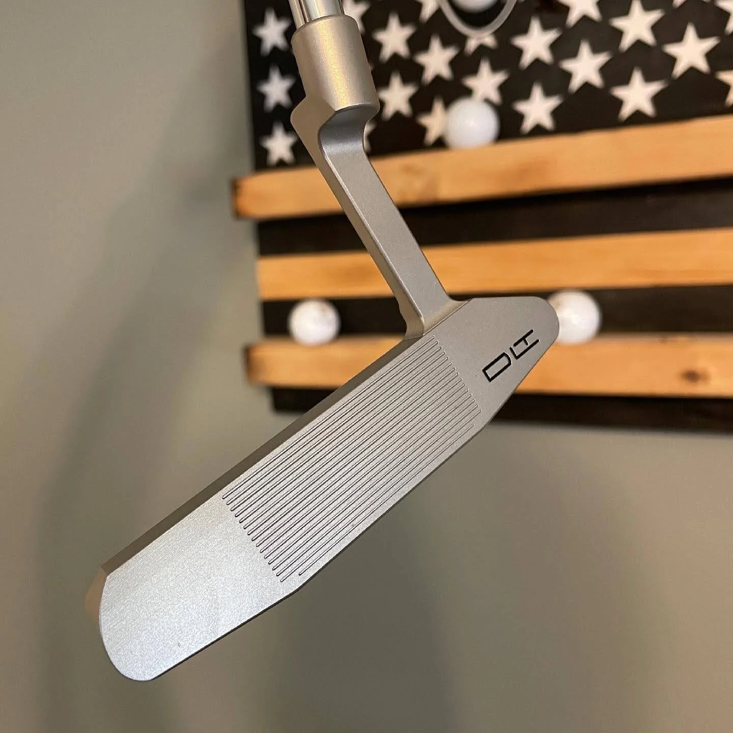 REVIEW SIK Golf Putters
