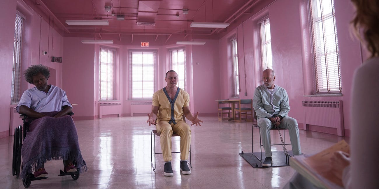glass-directed-by-m-night-shyamalan.jpeg