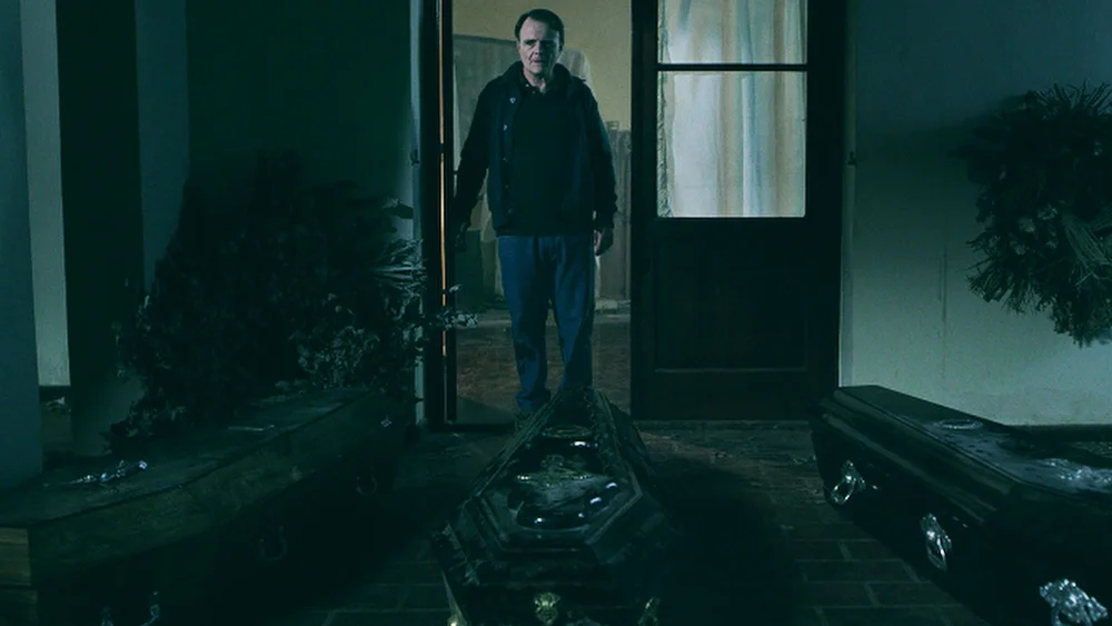 Fantasia Review The Funeral Home La Funeraria Looks Great But Is Empty Gayly Dreadful Bursting Out Of Your Closet With The Latest Horror Reviews