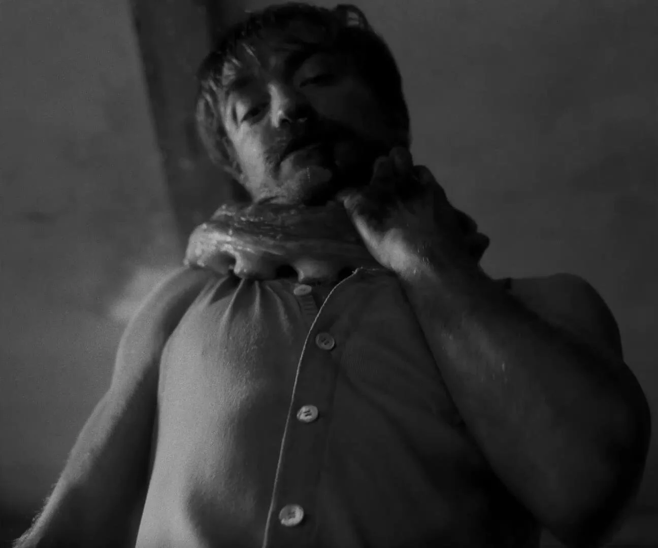 [Pride 2021] Staring Into the Light: The Lighthouse (2019) as a Metaphor for Bisexuality