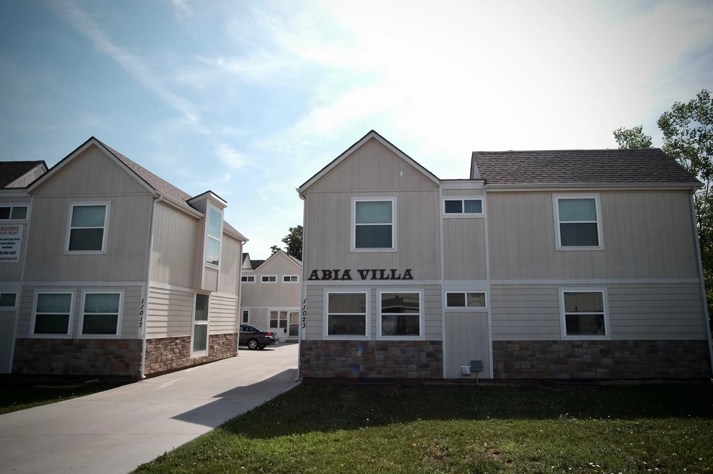 11017 Askew Ave, KCMO 64137 $1,100,000