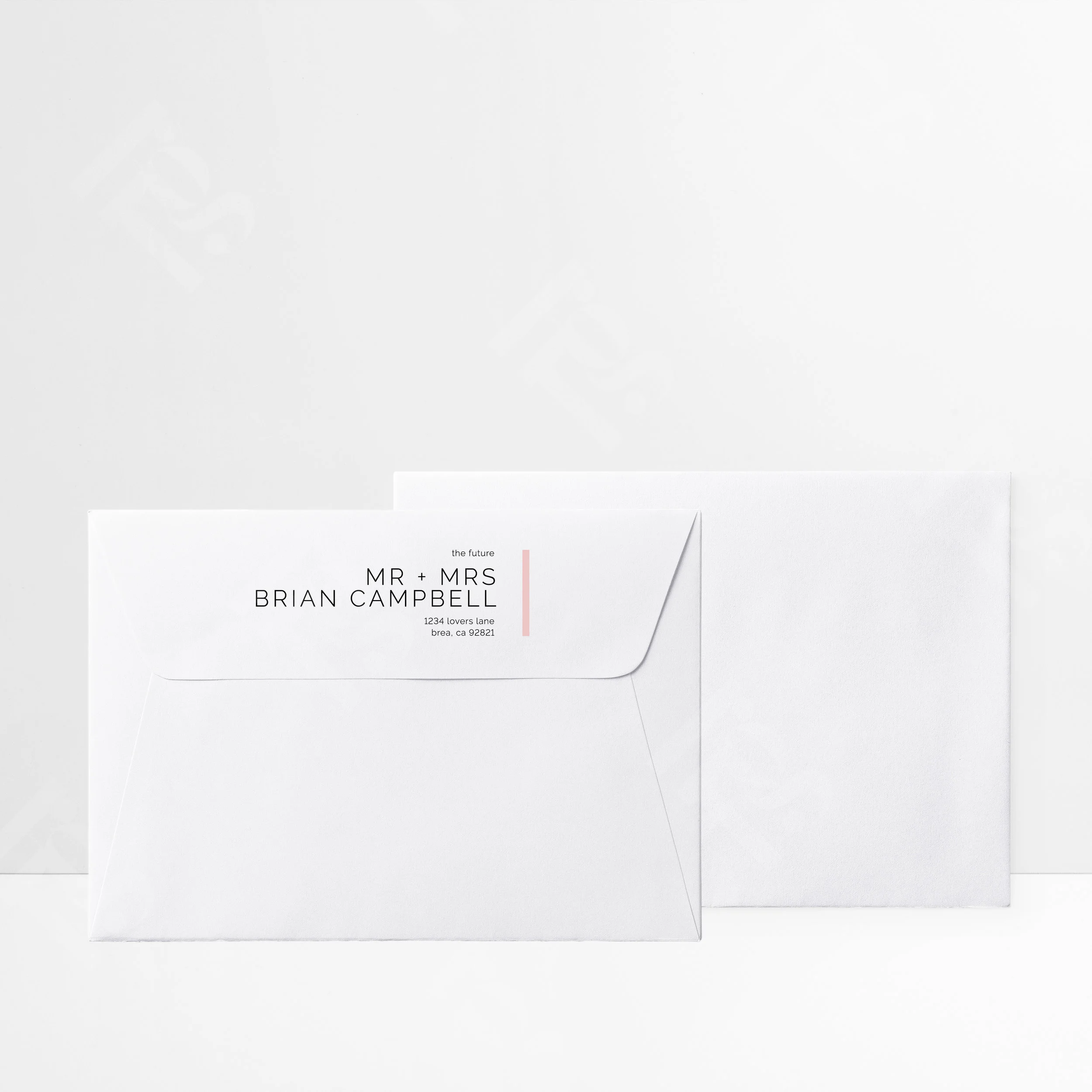 01_MODERN_MILLENNIAL_WEDDING_SUITE_OUTSIDE_ENVELOPE.jpg