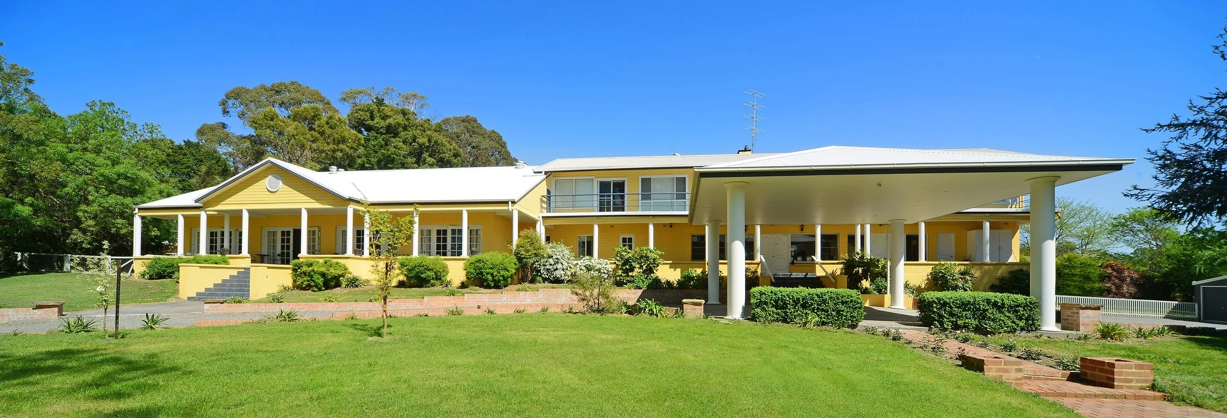 Bundanoon Lodge Main pic DOUBLE CROPPED 3.jpg