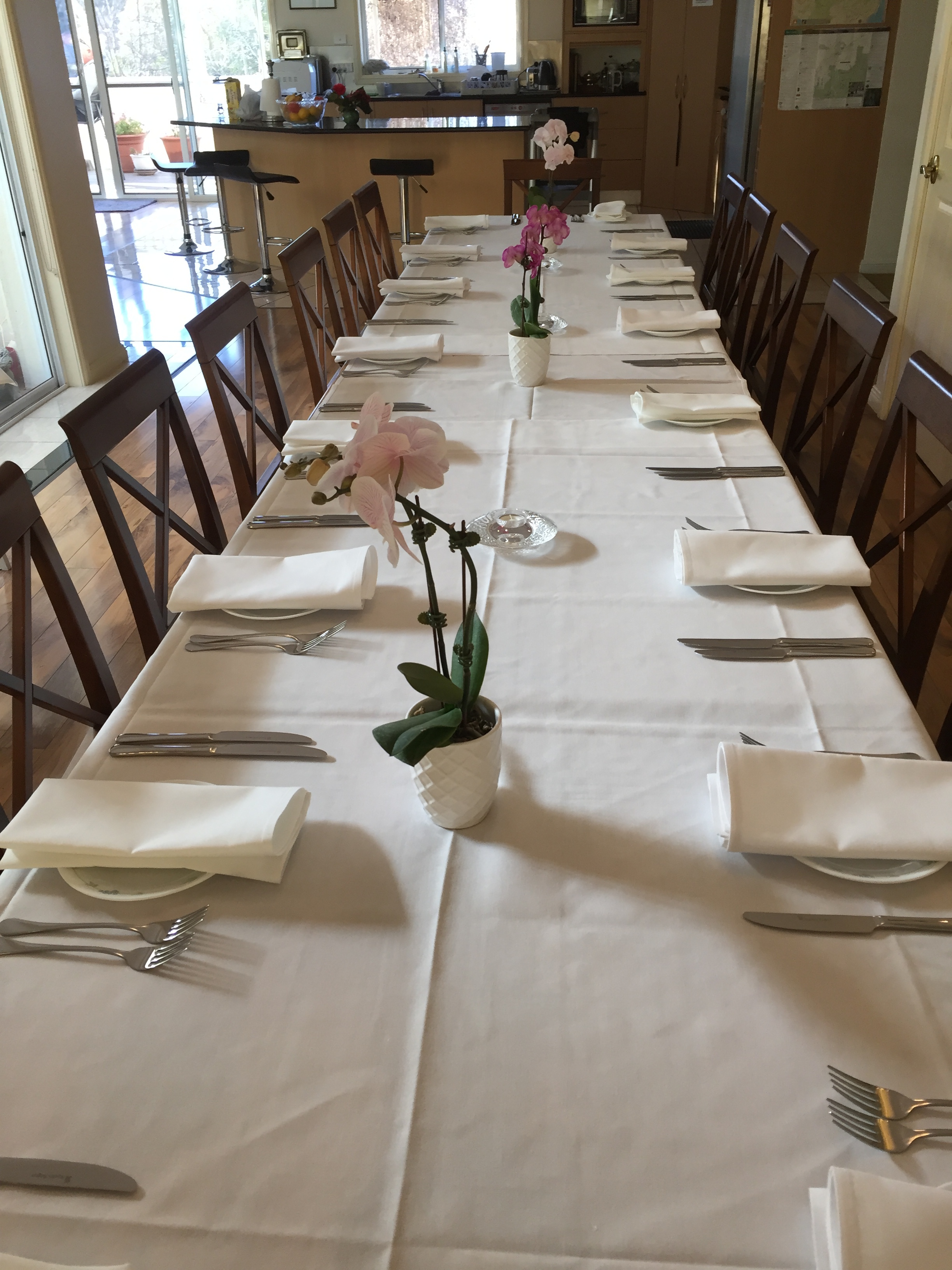 HAVE A WEEKEND AWAY WITH YOUR FRIENDS OR FAMILY FOR SPECIAL EVENTS/DINNER PARTIES