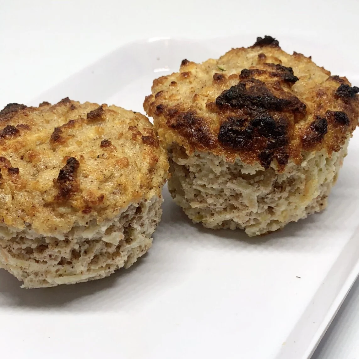 APPLE &amp; CINNAMON MUFFINS