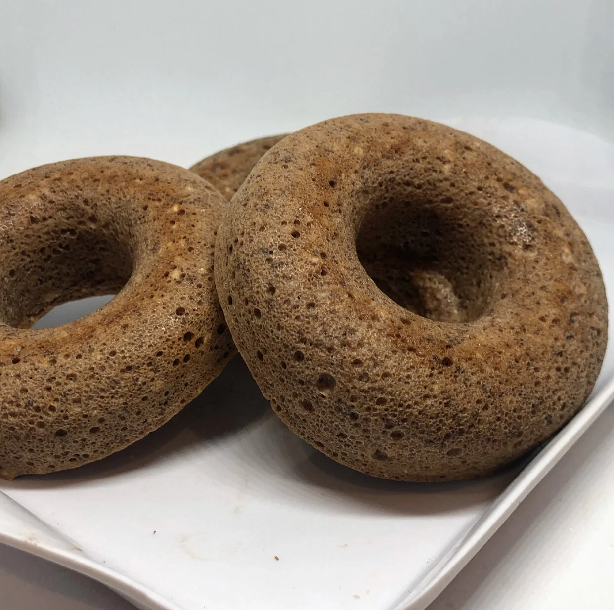 CHOCOLATE PROTEIN DOUGHNUTS