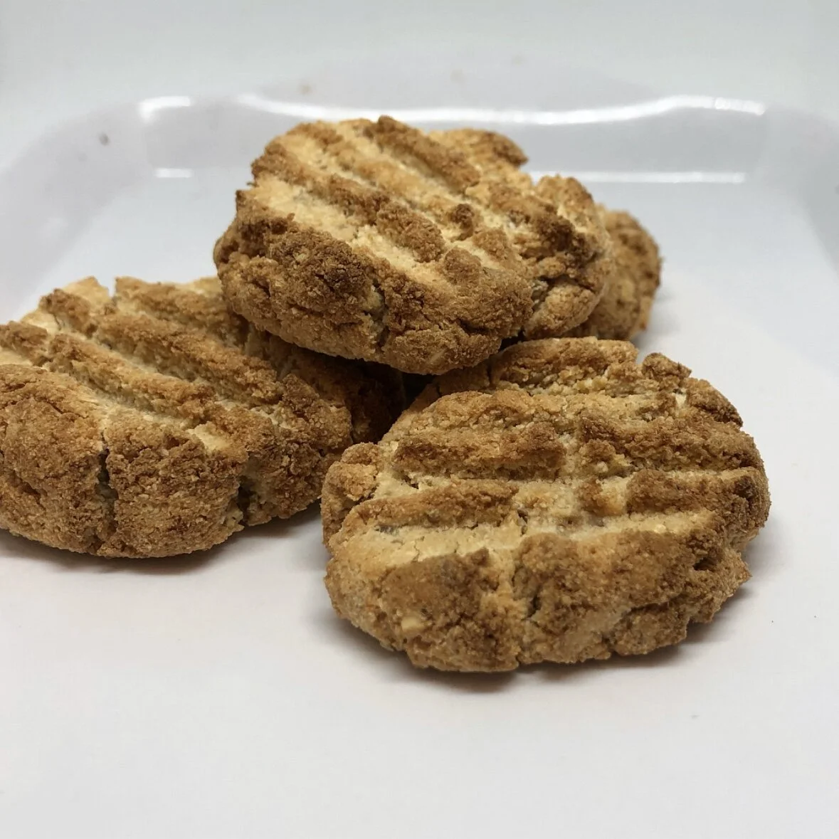 EASY NUT COOKIES